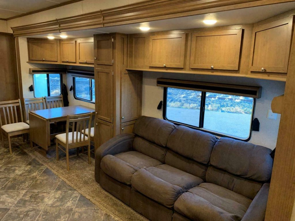 3 bedroom fifth wheel