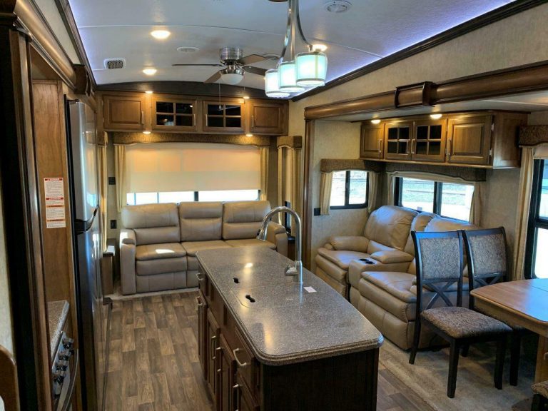 2017 KEYSTONE MONTANA 3160RL LUXURY RV FIFTH WHEEL TRAILER 