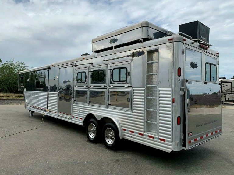 2006 DREAM COACH CUSTOM PLATINUM HORSE TRAILER LIVING QUARTER "SLIDE" GENERATOR True RV True RV