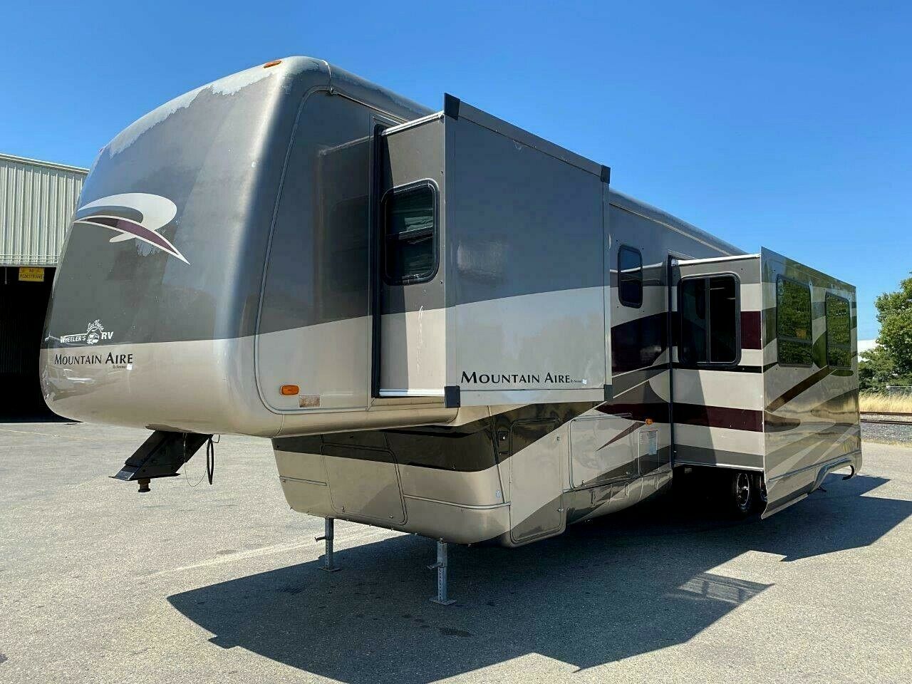 2005 NEWMAR MOUNTAIN AIRE 38SDKC LUXURY RV FIFTH WHEEL TRAILER "3 5th Wheel Camper With 3 Slide Outs