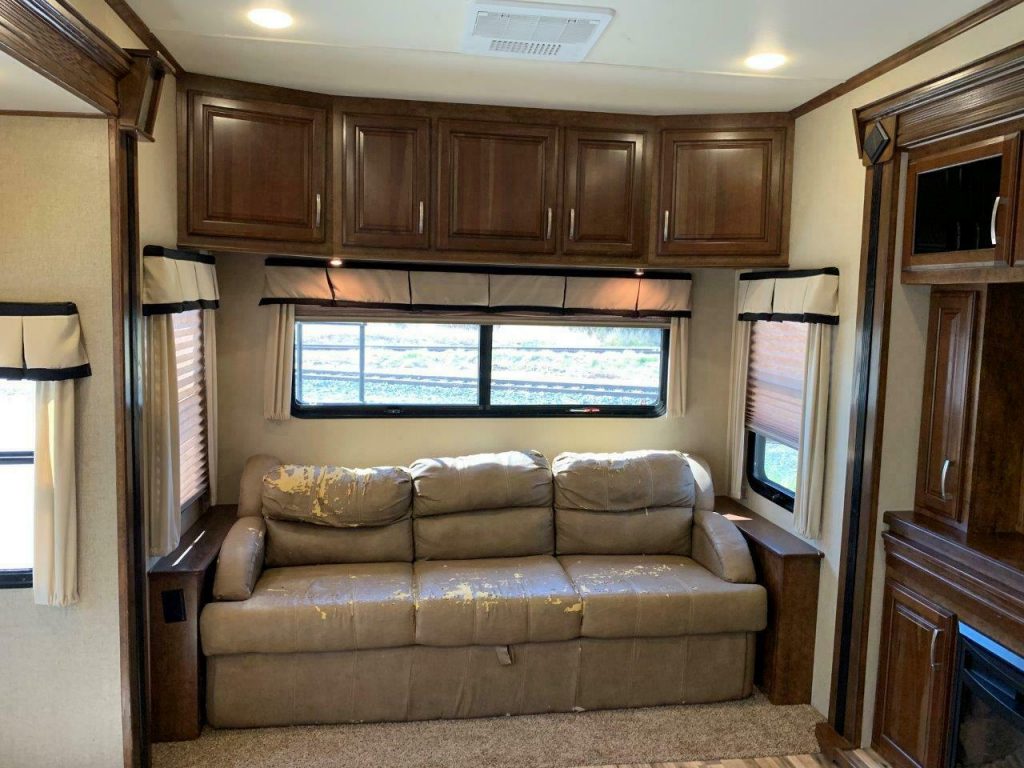 2015 GRAND DESIGN SOLITUDE 369RL RV FIFTH WHEEL TRAILER CAMPER 