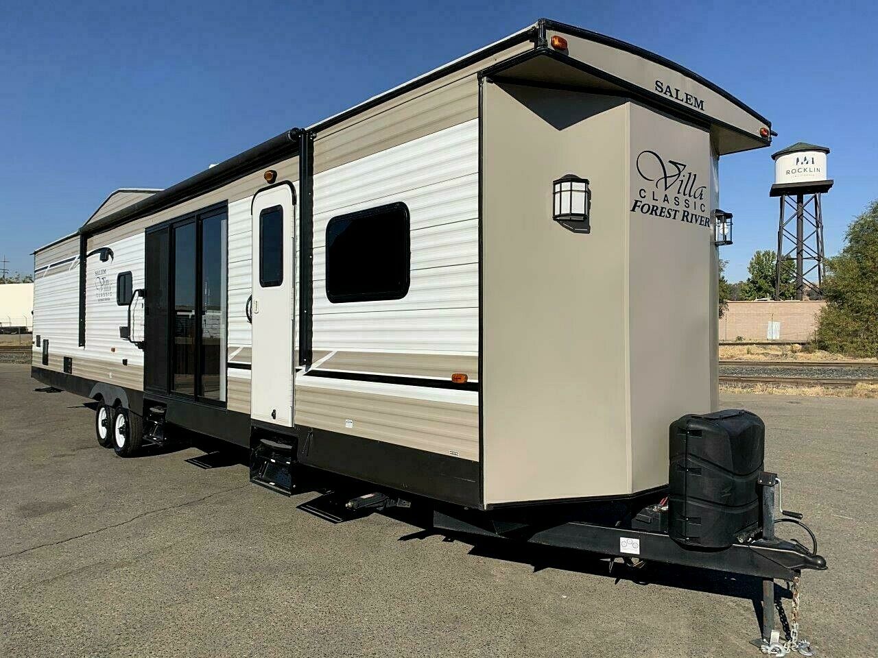 large travel trailer