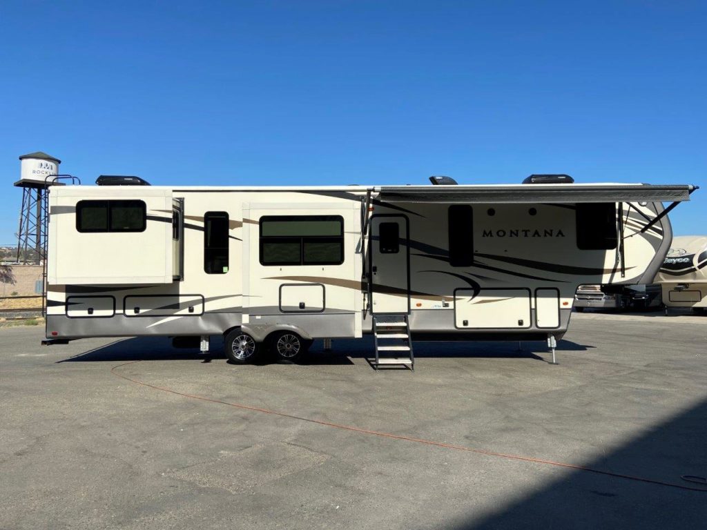 2018 KEYSTONE MONTANA 3791RD LUXURY RV FIFTH WHEEL TRAILER 