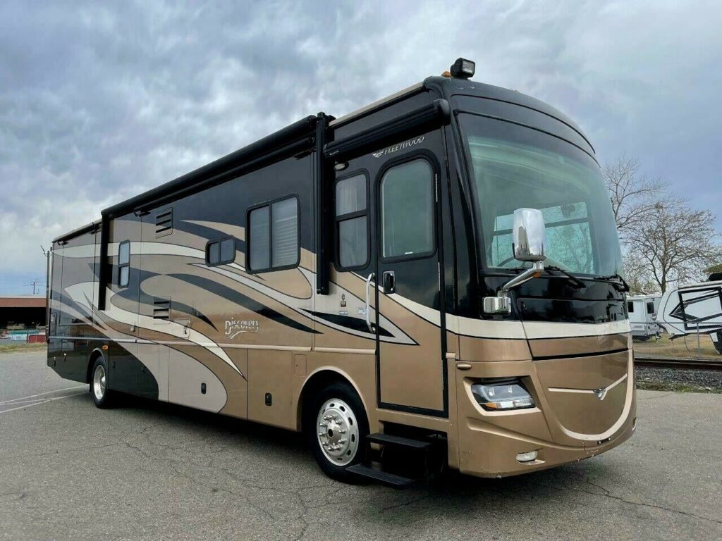 2008 FLEETWOOD DISCOVERY 39R CLASS A MOTORHOME DIESEL PUSHER 