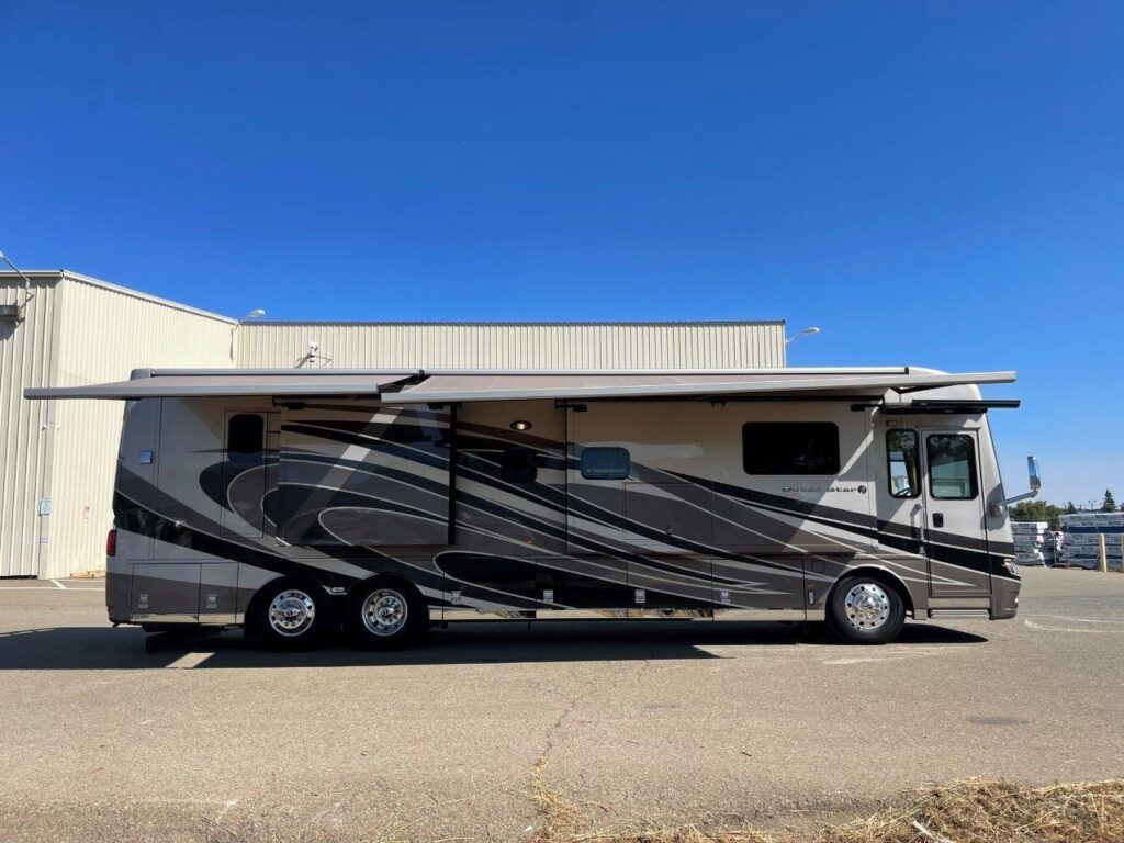 2018 NEWMAR DUTCH STAR 4018 CLASS A COACH DIESEL PUSHER MOTORHOME 'BATH ...