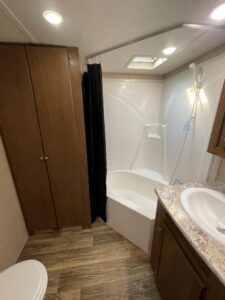 2019 RECREATION by DESIGN MONTE CARLO PLATINUM EDITION 5th WHEEL TRAVEL ...