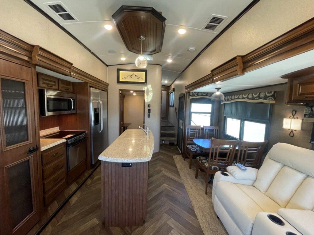 2016 JAYCO NORTH POINT 377RLBH LUXURY RV FIFTH WHEEL TRAILER "4 SLIDES ...