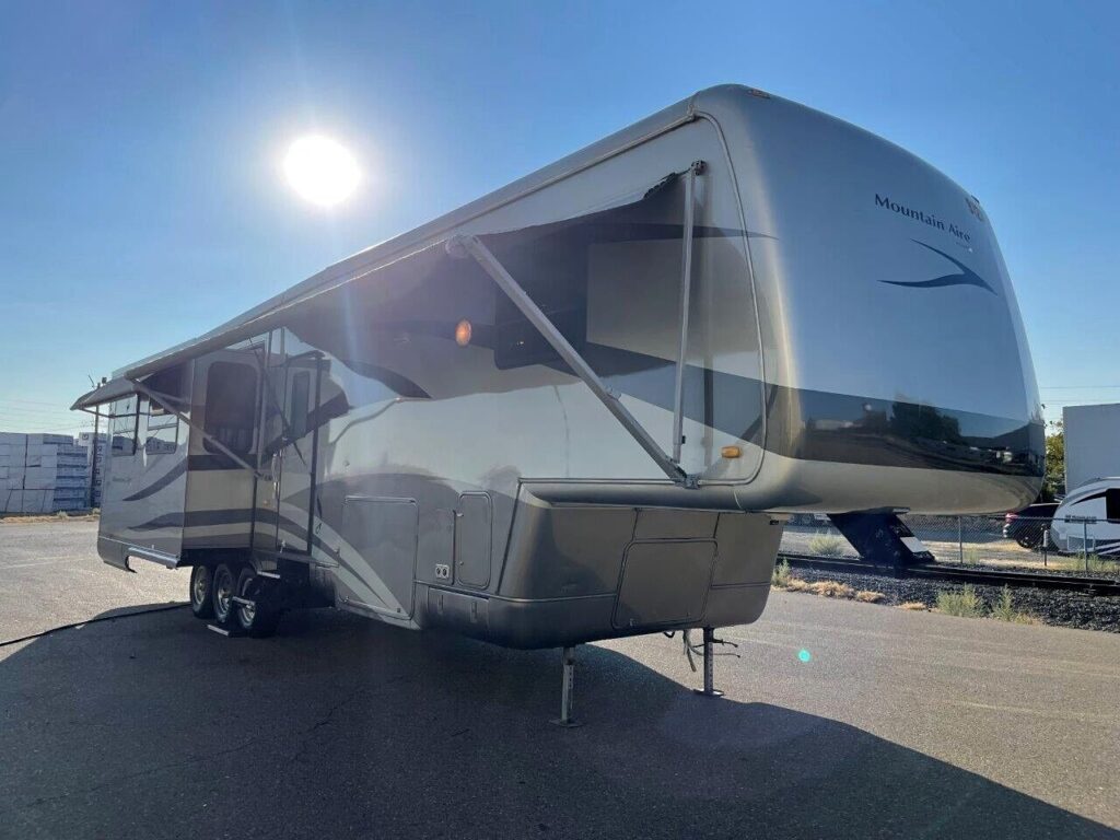 newmar rv travel trailers