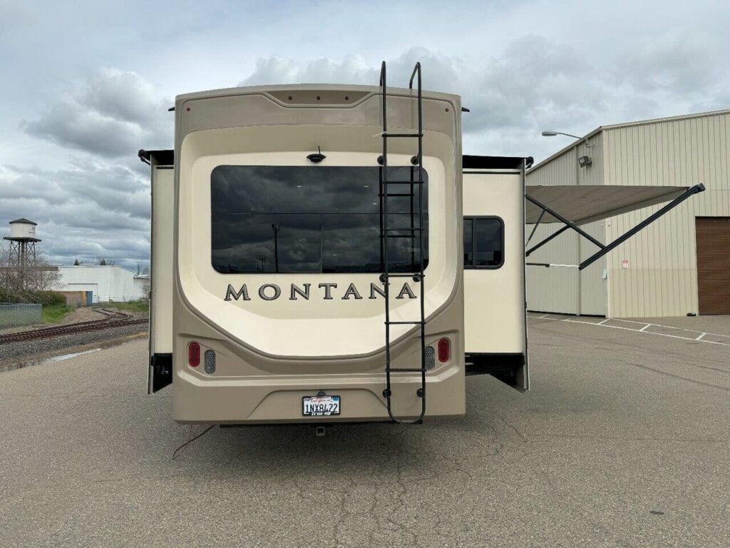 2019 KEYSTONE MONTANA HIGH COUNTRY 3931FB FIFTH WHEEL TRAILER "BATH ...