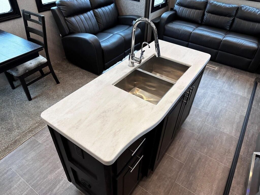 2020 JAYCO NORTH POINT 310RLTS FIFTH WHEEL TRAVEL TRAILER - True RV
