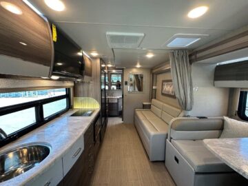 2021 THOR DELANO 24FB CLASS C MOTORHOME - True RV True RV