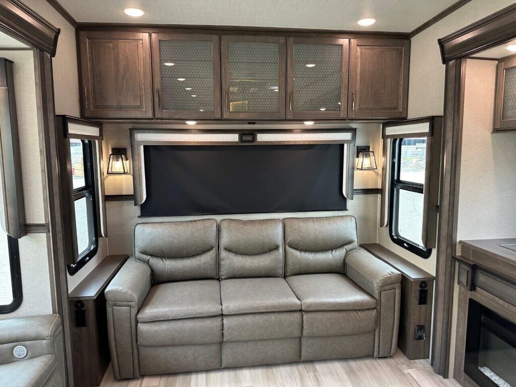 2022 GRAND DESIGN SOLITUDE 373FB FIFTH WHEEL TRAVEL TRAILER "BATH ...