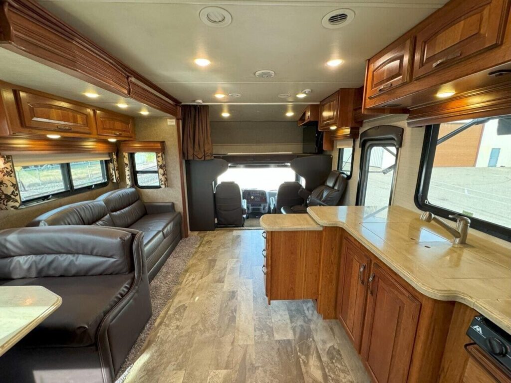 2017 JAYCO SENECA 37FS SUPER CLASS C MOTORHOME RV "BUNK BEDS" True RV