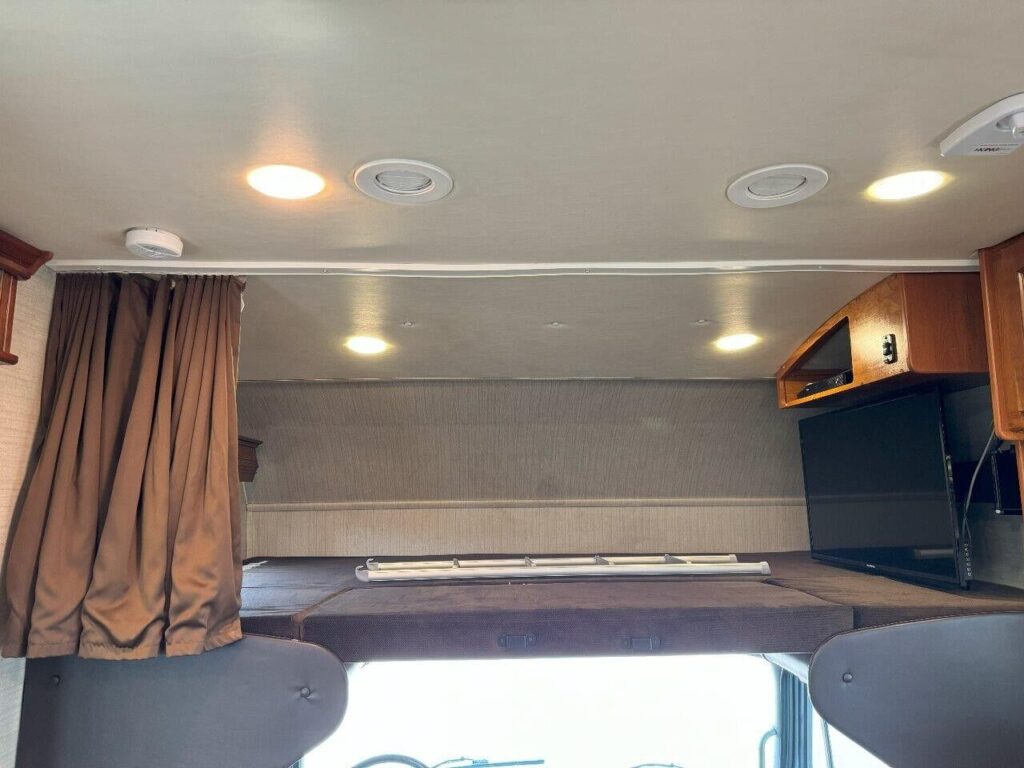 2017 JAYCO SENECA 37FS SUPER CLASS C MOTORHOME RV "BUNK BEDS" True RV