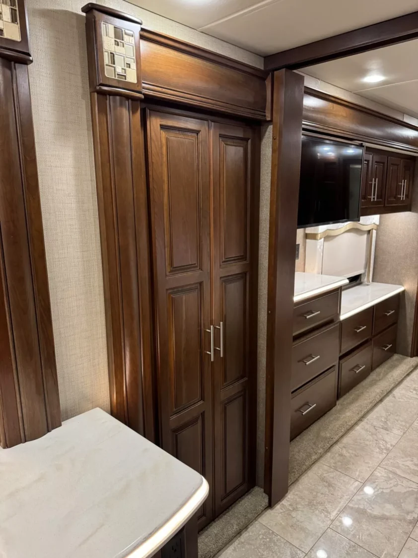 2016 ENTEGRA ASPIRE 44B CLASS A DIESEL PUSHER "BATH & HALF" - Image 22