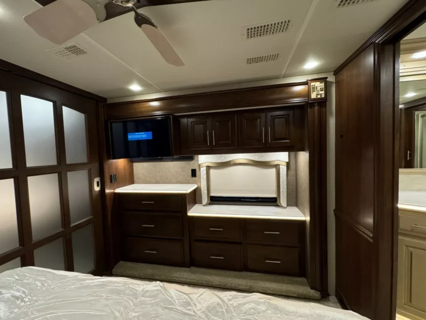 2016 ENTEGRA ASPIRE 44B CLASS A DIESEL PUSHER "BATH & HALF" - Image 29