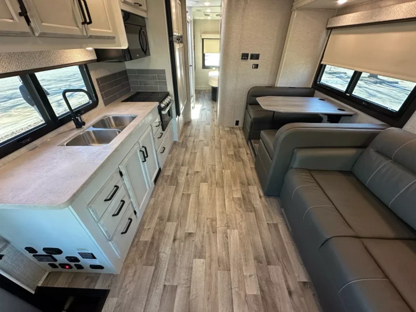 2023 JAYCO GREYHAWK 29MV CLASS C - Image 12