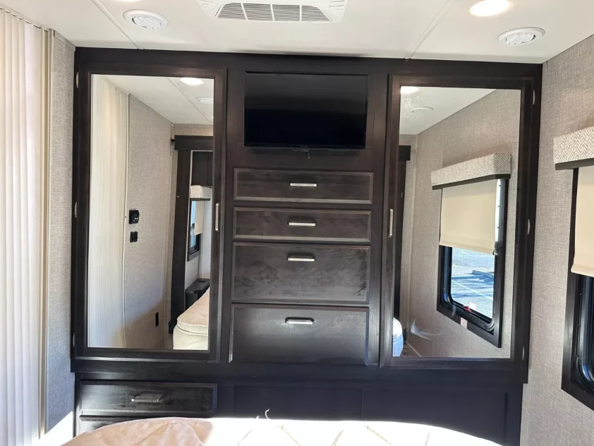 2023 JAYCO GREYHAWK 29MV CLASS C - Image 23