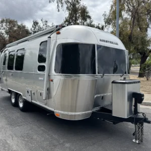 2024 AIRSTREAM INTERNATIONAL 23FB TRAVEL TRAILER