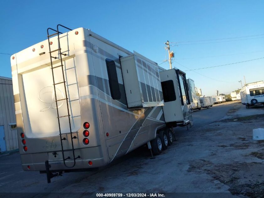 2019 DRV MOBILE SUITES 44 NASHVILLE - Image 4