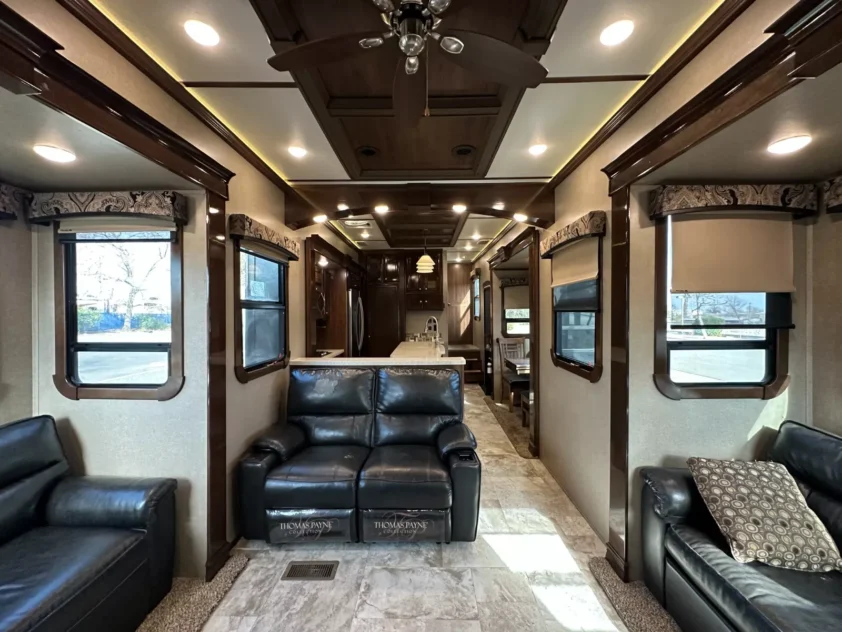 2018 REDWOOD 3991RD FIFTH WHEEL TRAILER "LOADED" - Image 13