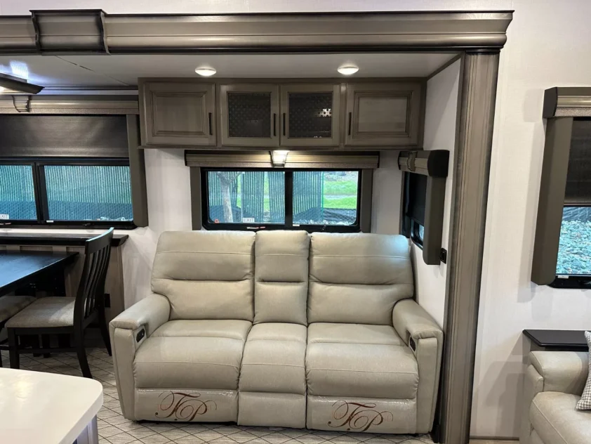 2022 KEYSTONE MONTANA LEGACY 3813MS FIFTH WHEEL TRAILER - Image 20