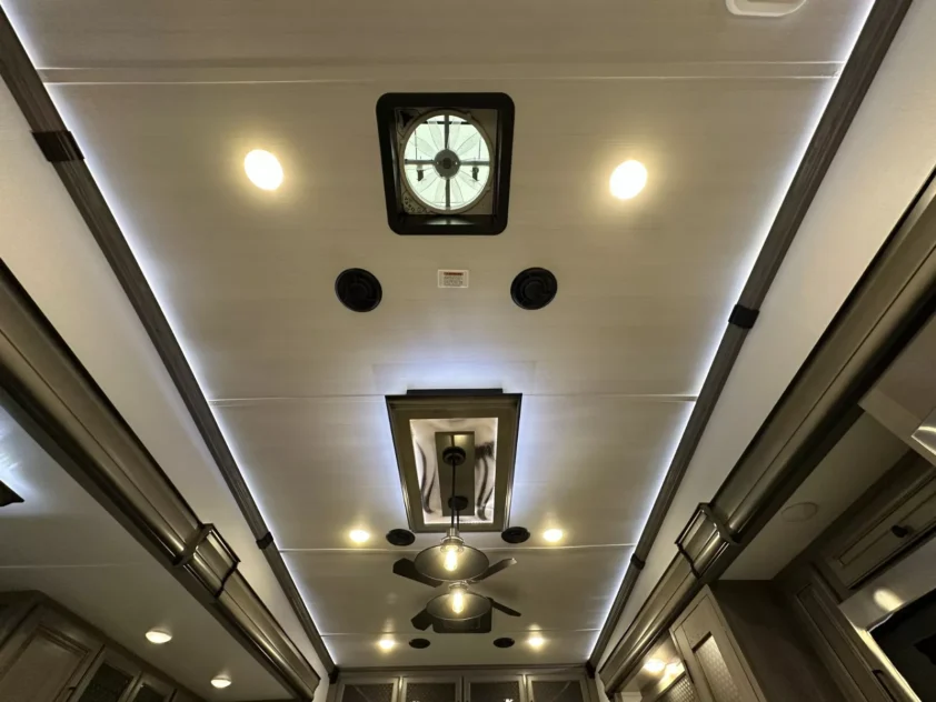 2022 KEYSTONE MONTANA LEGACY 3813MS FIFTH WHEEL TRAILER - Image 22