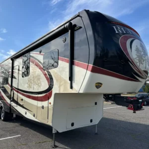 2018 REDWOOD 3991RD FIFTH WHEEL TRAILER "LOADED"