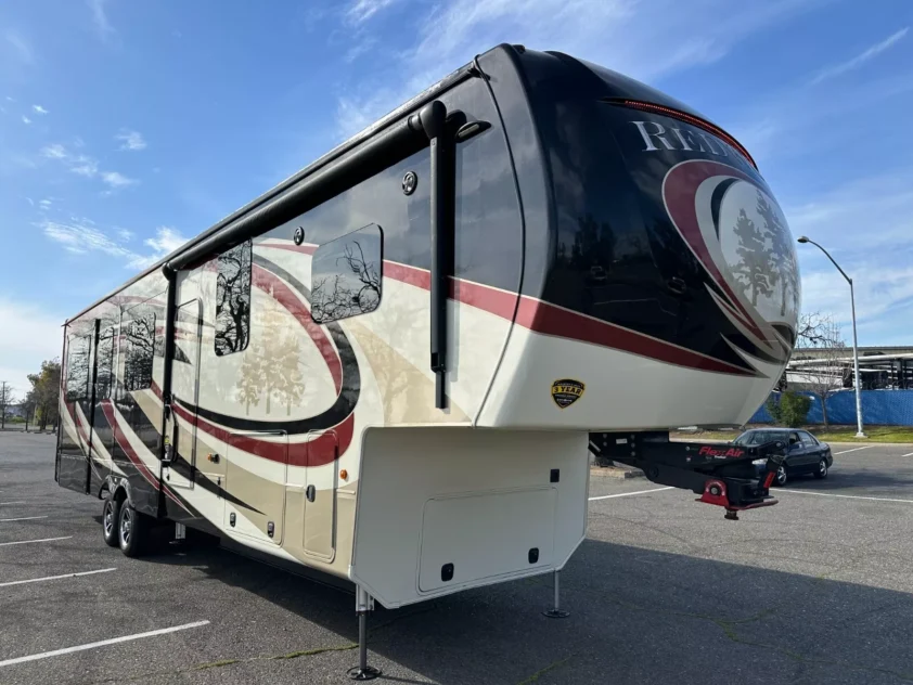 2018 REDWOOD 3991RD FIFTH WHEEL TRAILER "LOADED"