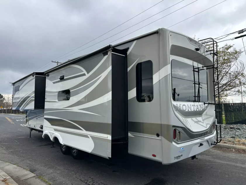 2022 KEYSTONE MONTANA LEGACY 3813MS FIFTH WHEEL TRAILER - Image 8