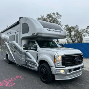 2025 THOR MAGNITUDE AX29 FORD F550 4X4 MOTORHOME OMNI