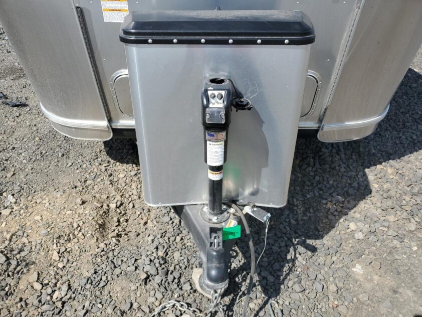 2023 AIRSTREAM INTERIONAL 25FB - Image 7