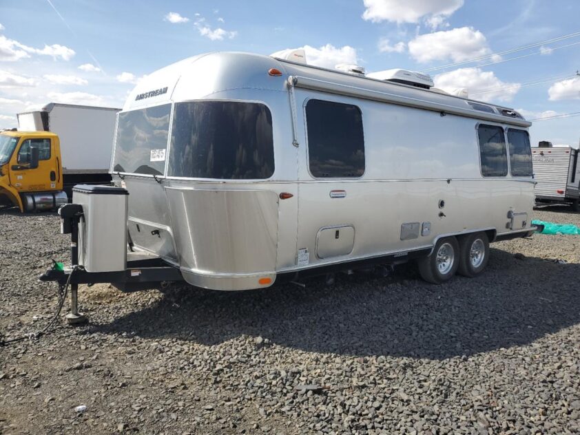 2023 AIRSTREAM INTERIONAL 25FB - Image 2
