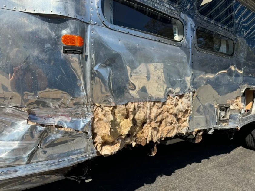 1972 AIRSTREAM LAND YACHT FULLY RESTORED BY WOODLAND TRAVEL CENTER "PROJECT" - Image 8
