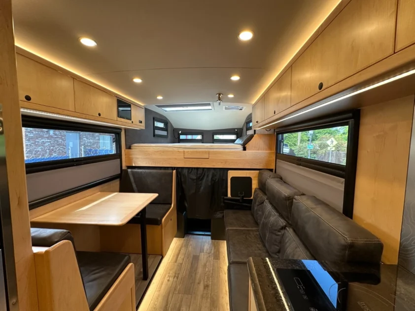 2023 EARTHROAMER LTI 097 FORD F550 MOTORHOME "4X4" - True RV