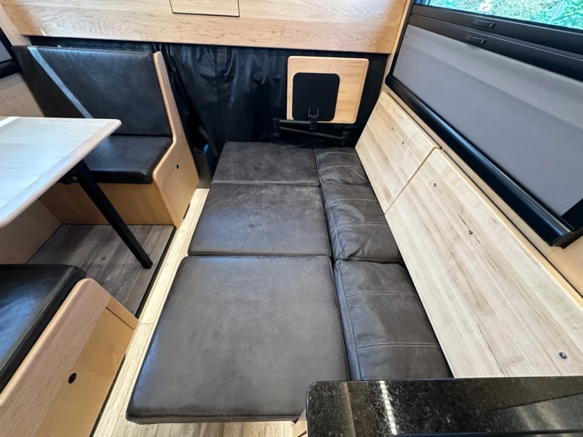 2023 EARTHROAMER LTI 097 FORD F550 MOTORHOME "4X4" - True RV