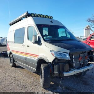 2021 STORYTELLER OVERLAND BEAST MODE 4X4